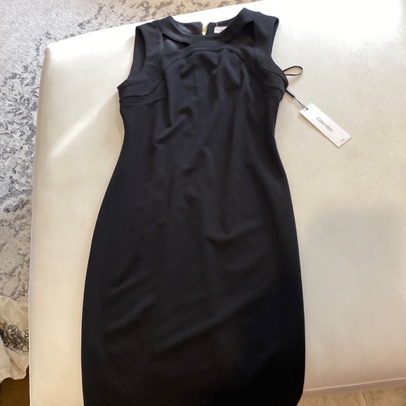 Calvin Klein Dresses & Skirts - Calvin Klein little black dress!